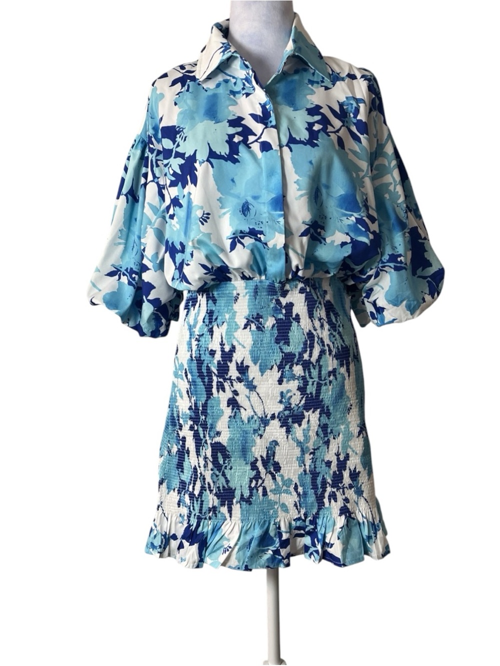 Luxxel Blue Floral Button-Front Mini Dress w/puffed sleeves &shirred waist sz M
